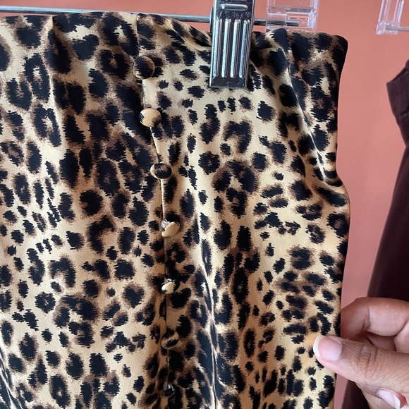 Sold - Picture 3 of 3